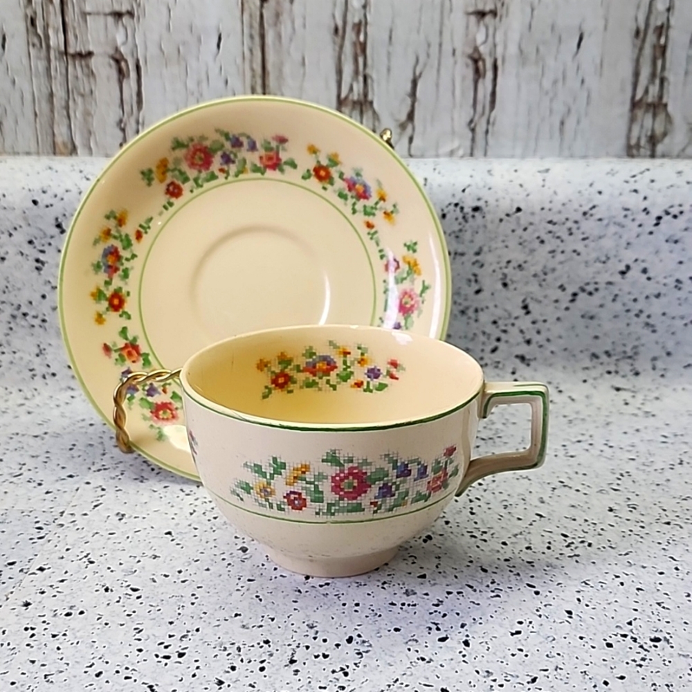 Antique Johnson Brothers "Victorian" Tea Cup Saucer RARE FIND 1920